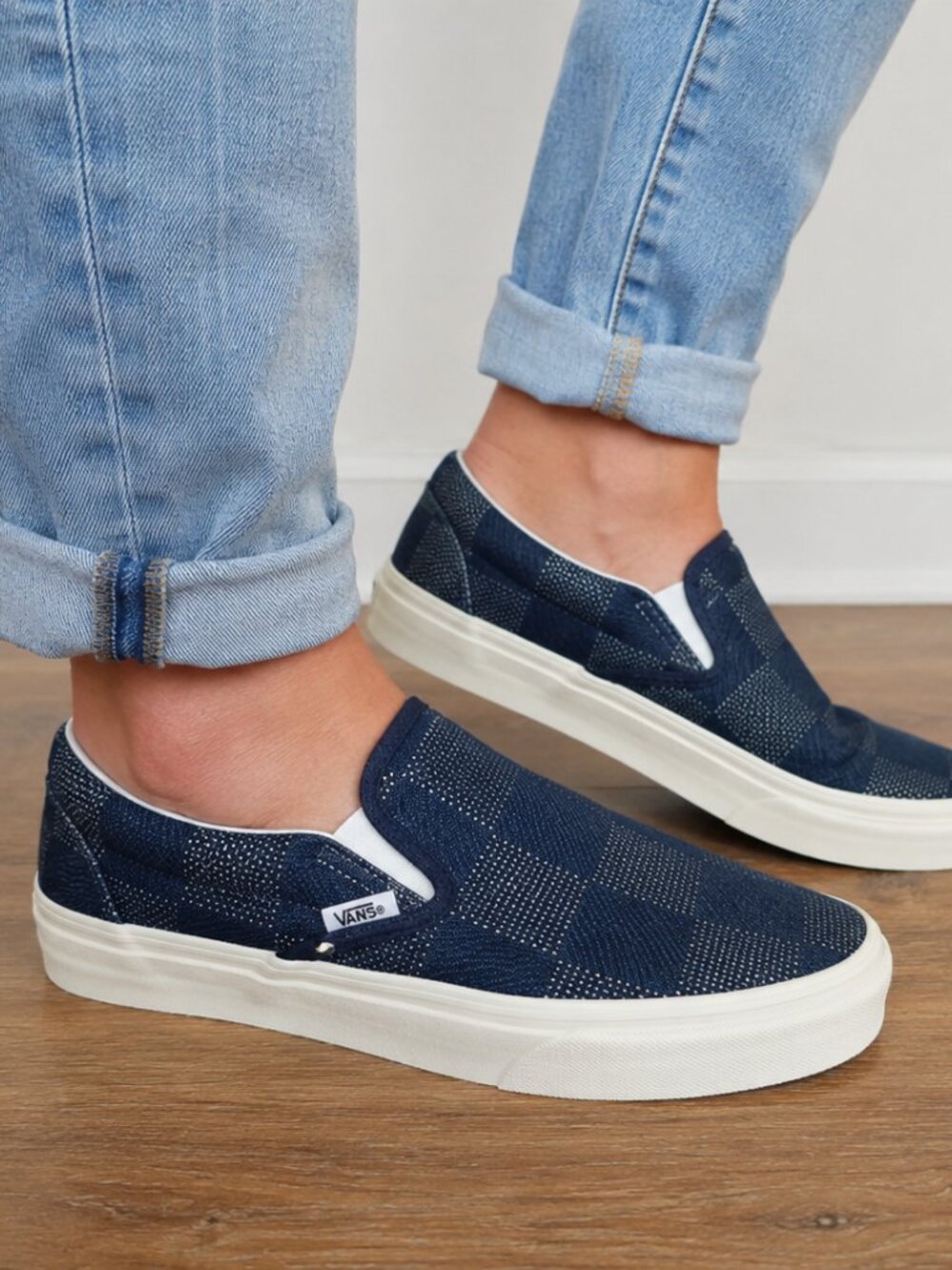 Vans Classic Slip-On Checkerboard Denim Blue Sneakers Men's 8 Women's 9.5 EU 40.